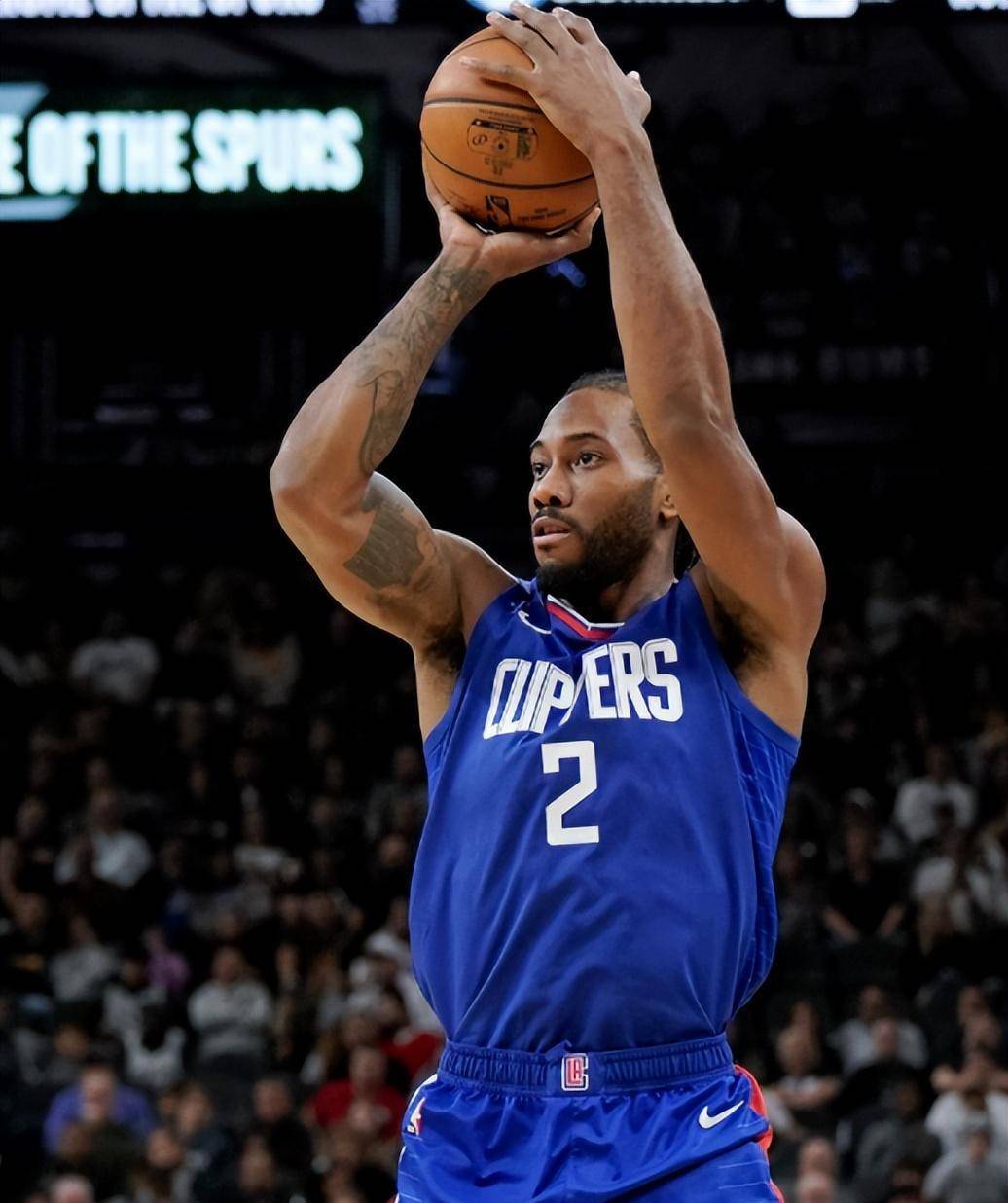 赛拿下两场 赛拿下两场